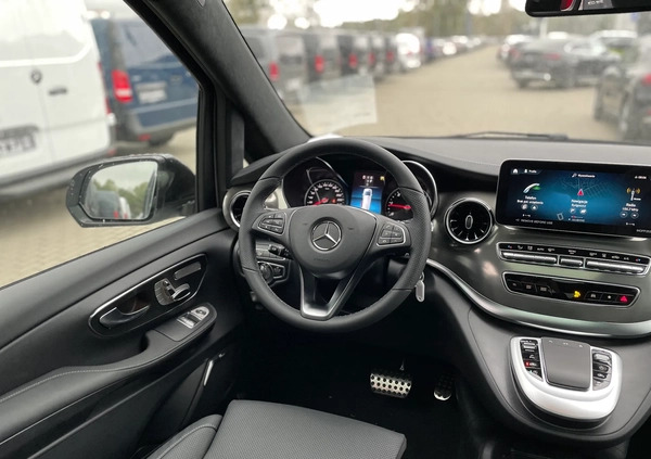 Mercedes-Benz Klasa V cena 429000 przebieg: 29000, rok produkcji 2023 z Błonie małe 232